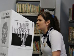Estudantes vivenciam cidadania e política na prática no Mato Grosso do Sul