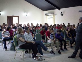 Líder mundial de Comunicação da Igreja palestra no Sul do Brasil
