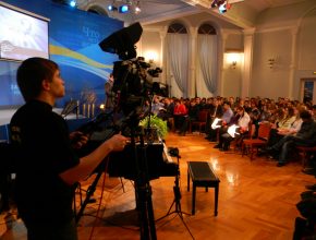 Cresce evangelismo da Hope Channel na Ucrânia e África do Sul