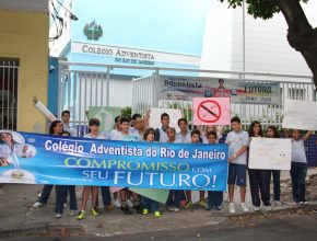 Estudantes do Rio de Janeiro realizam campanha contra o cigarro