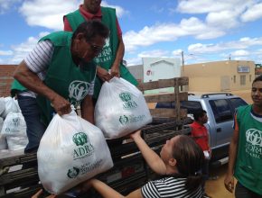 ADRA Brasil atende famílias atingidas pela seca no nordeste