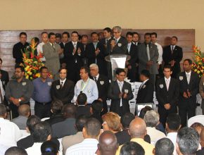 Líderes da região de Salvador apoiam metas para 2013