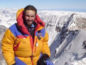 Brasileiro que escalou Everest dá palestra no UNASP