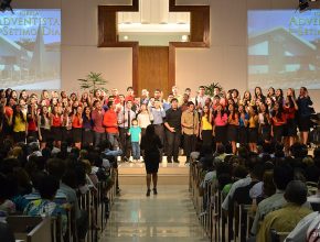 Educação Adventista celebra bênçãos em culto de gratidão