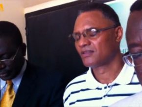 Um ano depois, pastor adventista continua preso no Togo