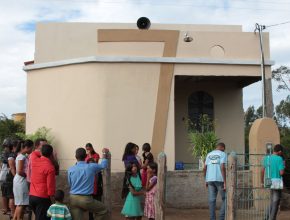 Sudoeste baiano recebe primeira de 150 novas igrejas