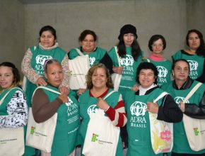 Projeto do Instituto Federal do Paraná em parceria com a ADRA capacita 80 mulheres