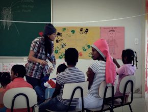 Universitários adventistas participam de projetos sociais durante as férias