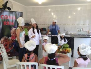 Crianças e pais participam de evangelismo em Itapevi