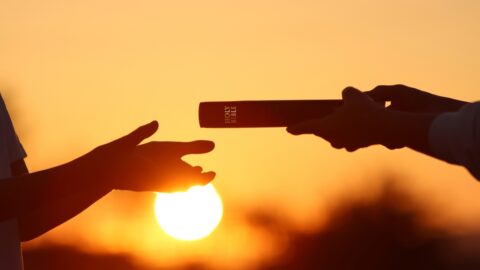 Os evangélicos e o evangelho