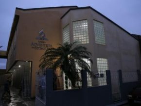 Igreja de Carapina inaugura novo templo