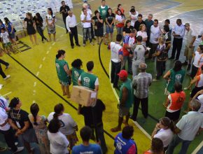 ADRA Minas distribui mais de mil cestas básicas na cidade de Aimorés