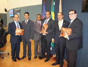 Escola Sabatina recebe homenagem na Câmara Municipal de Manaus