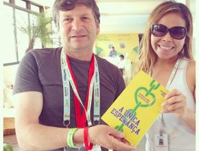 O jornalista colombiano que veio acompanhar os jogos da Copa aprovou a campanha dos jovens 