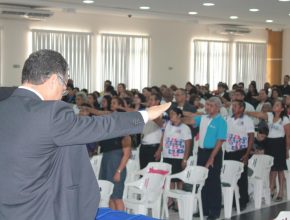 Líderes de Escola Sabatina são investidos em Manaus