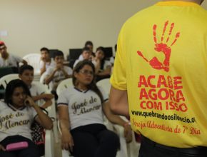 Quebrando o Silêncio auxilia escolas no oeste do Pará