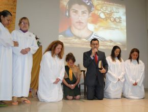 Semana de evangelismo resulta em batismos na cidade de Rio Grande