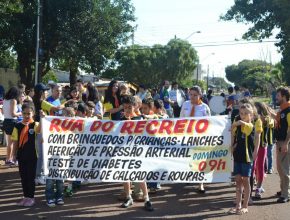 2º Rua do Recreio presta atendimento à comunidade em Cascavel (PR)