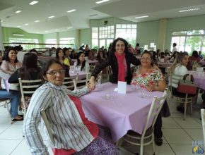 Chá evangelístico incentiva mulheres de Parobé (RS) a iniciarem estudos bíblicos