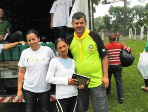 Ação Solidária Adventista em Rio Negro (PR) ajuda famílias carentes da cidade