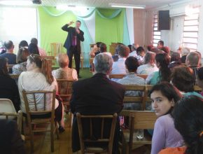 Congregação adventista do bairro Santa Rosa, em Taquara, comemora dia do amigo