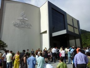 Maior Igreja Adventista de Santa Catarina é inaugurada em Lageado Baixo