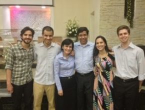 Pastor Montano de Barros e família