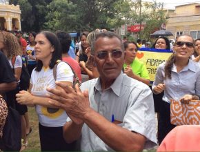 Caminhada e trio elétrico marcam movimento de oração na Bahia