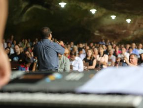 Retiro espiritual reúne mais 400 pessoas no interior do Rio Grande do Sul
