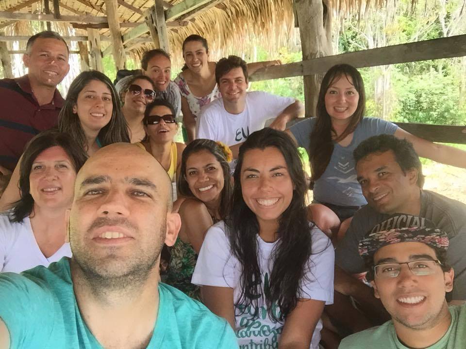 Voluntarios-dedicam-ferias-para-ajudar-ribeirinhos-no-Amazonas1