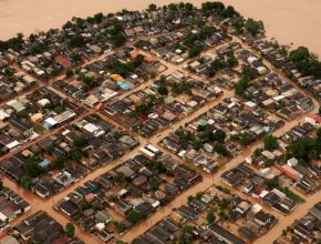 ADRA Brasil socorre vítimas de inundações no Acre