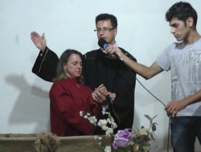 Semana Santa desperta interesse na Bíblia em 90 pessoas de Guaíba