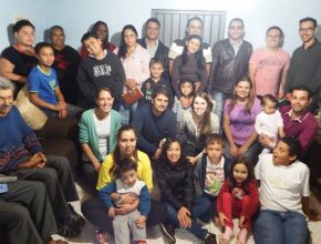 Fiéis abrem suas casas para a realização da Semana Santa em 1500 pontos na região Central do PR