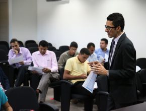 Instrutores bíblicos participam de encontro em Ijuí-RS