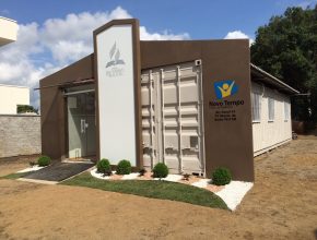 Primeira igreja construída com contêiner é inaugurada em Sapiranga-RS