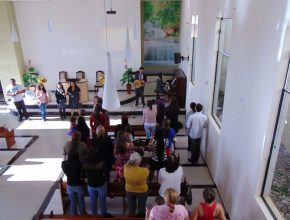 Louvor e solidariedade são ferramentas de ministério musical em Piraquara (PR)
