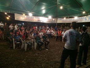 Além de atender a comunidade da Vila Princesa, grupo de médicos da Universidade Adventista Del Plata fez palestra sobre saúde em conferência pública em bairro de Porto Velho