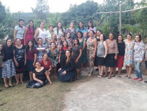 Retiro espiritual reúne mulheres em Votorantim