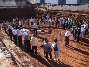 A cerimônia de lançamento da pedra fundamental foi realizada no domingo 24 de Maio. Foto: Thiago Santos