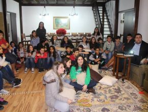 Adolescentes catarinenses participam de encontro sobre identidade