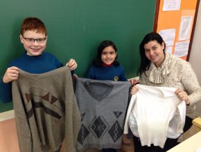 Suéteres e blusas de lã foram alguns dos produtos arrecadados pelas crianças.  Foto: Clóvis Prates 