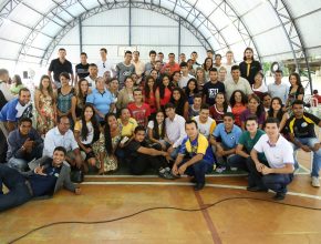 Treinamento marca o Dia do Jovem Adventista em Água Boa