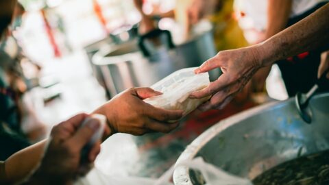 A crise econômica, a fome e o papel da Igreja