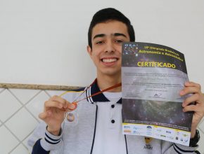 Aluno do Colégio Adventista ganha medalha em Olimpíada Brasileira de Astronomia e Astronáutica