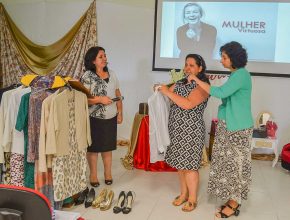 Modéstia cristã e estética entram em pauta durante encontro para mulheres em Chapecó