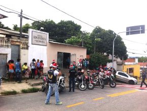 Chegada das motos no bairro Vila Asturias