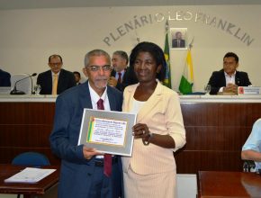 Professor-Adventista-recebe-título-de cidadão-Imperatrizense