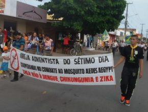 Desbravadores realizam marcha contra o Aedes Aegypti em Natal