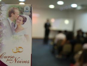 Curso para Noivos em São José dos Campos (SP) orienta casais para matrimônio de sucesso