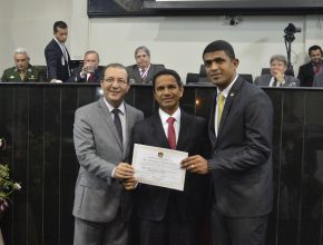 Assembleia Legislativa do Pará homenageia presidente da Igreja no Norte do País